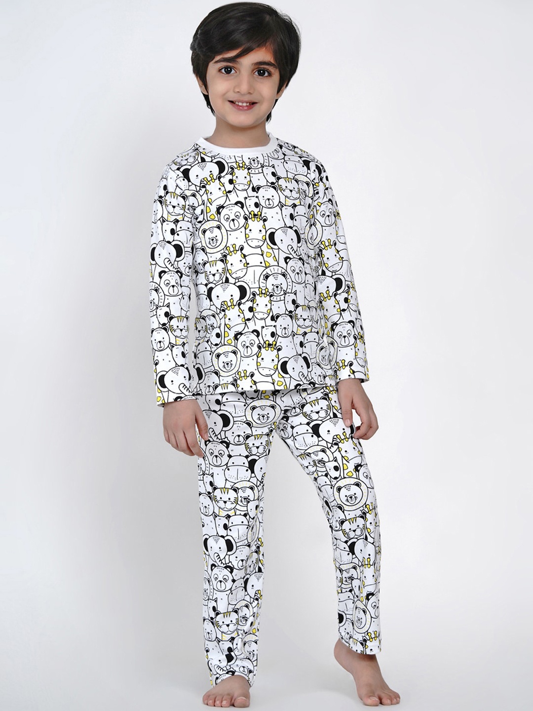 

berrytree Kids White & Black Printed Organic Cotton Night suit