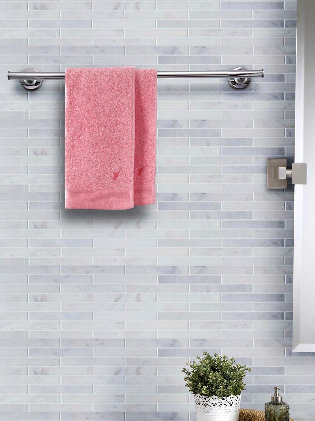 

MASPAR Set Of 2 Green 550 GSM Hand Towels, Pink