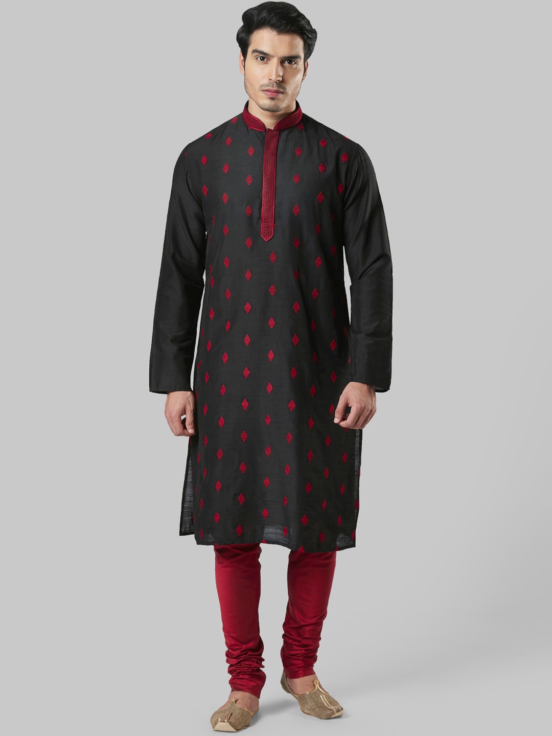 

Ethnix by Raymond Men Black & Red Woven Design Straight Kurta