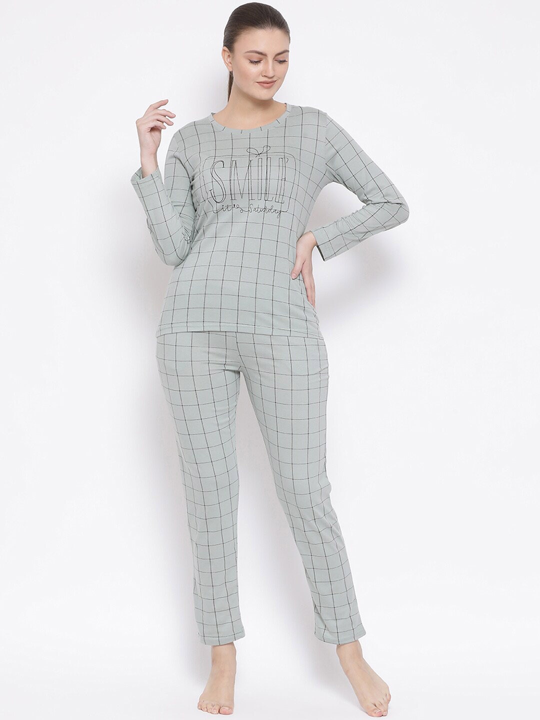 

Kanvin Women Green & Black Checked Night suit