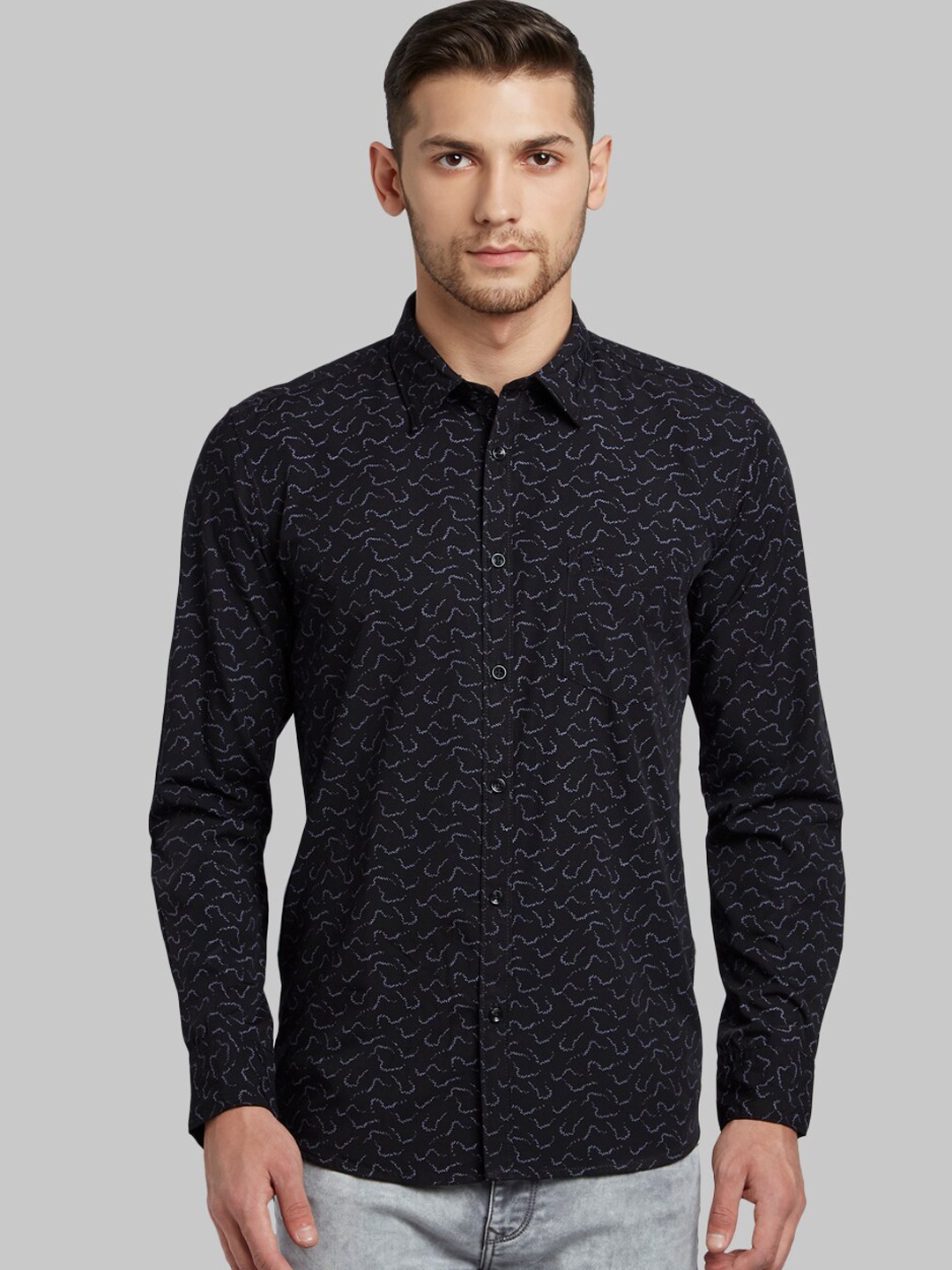 

Parx Men Black Slim Fit Printed Casual Shirt