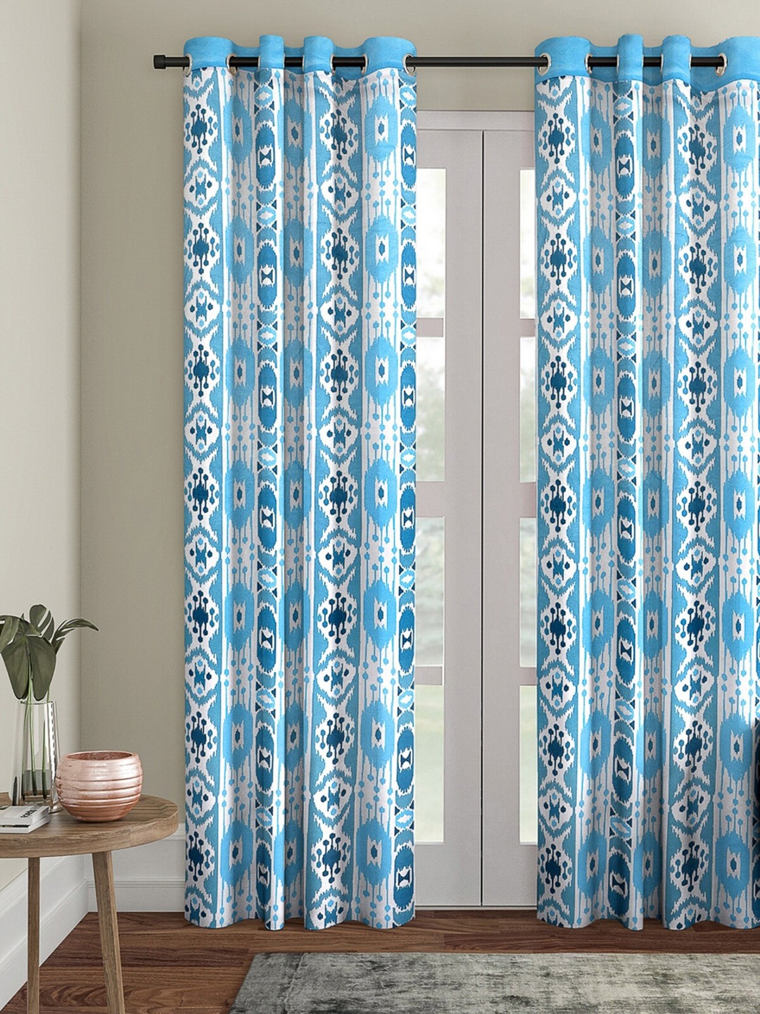 

ROMEE White & Blue Single Room Darkening Door Curtain