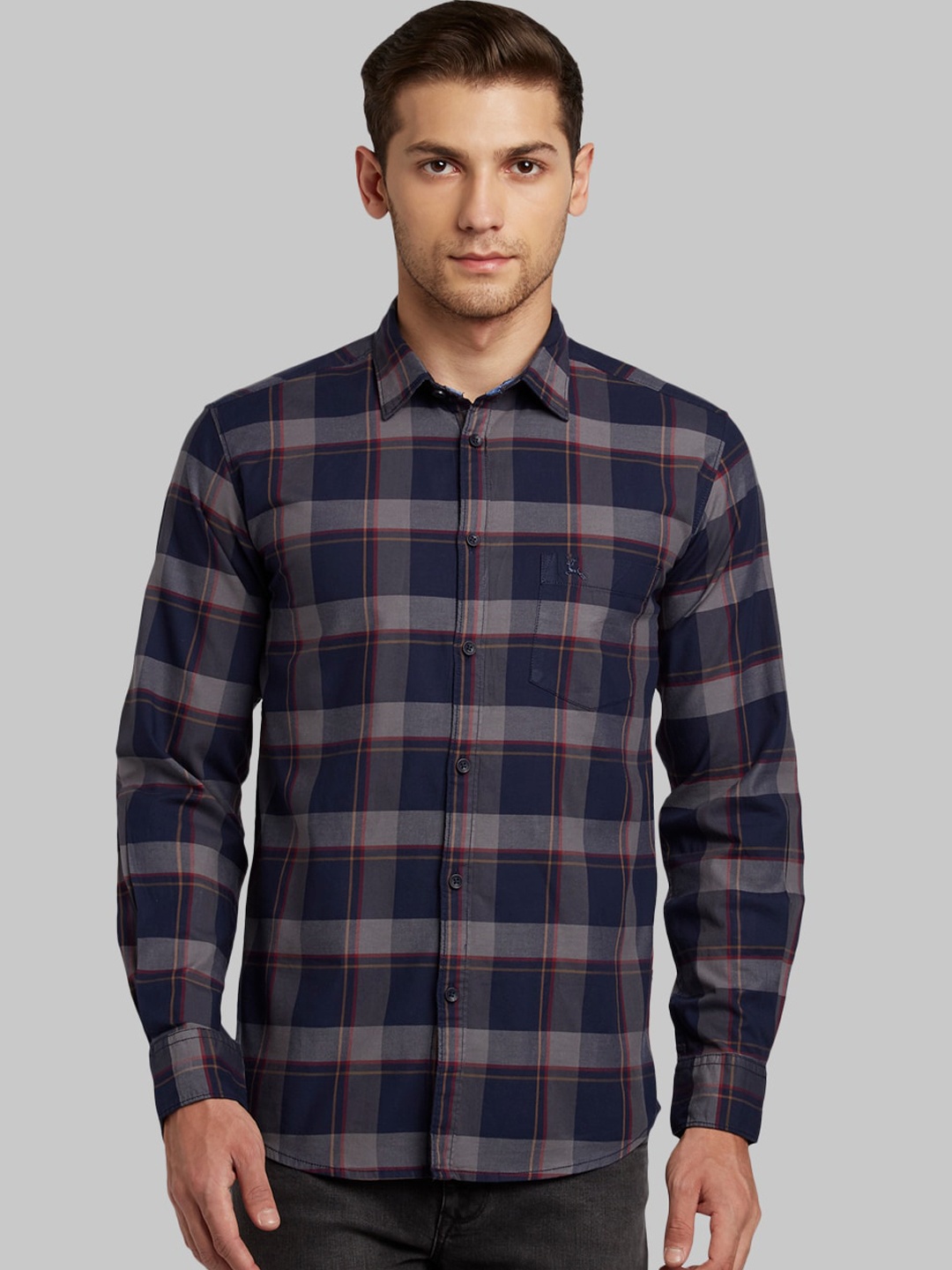 Parx Men Blue & Red Slim Fit Checked Casual Shirt