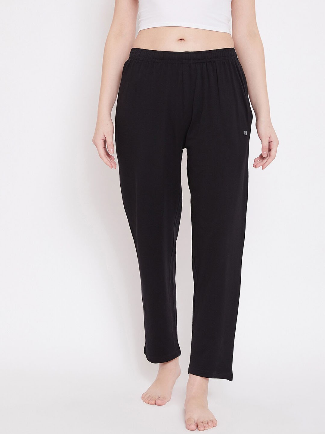 

Okane Women Black Comfort Fit Lounge Pants