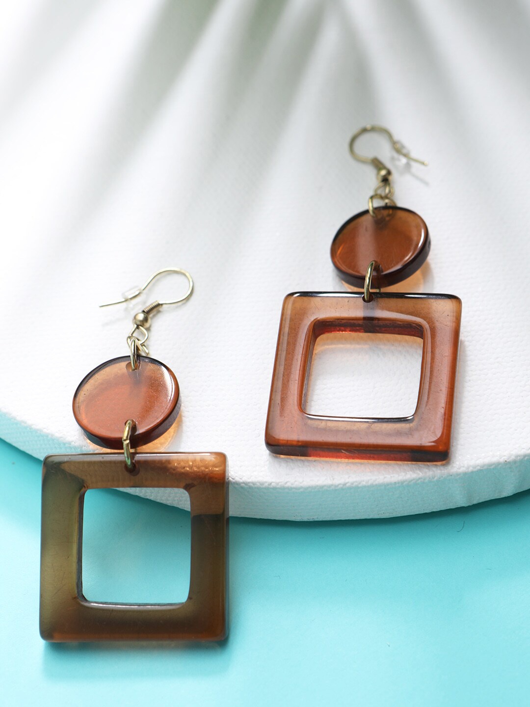 

STREET 9 Brown Square Drop Earrings