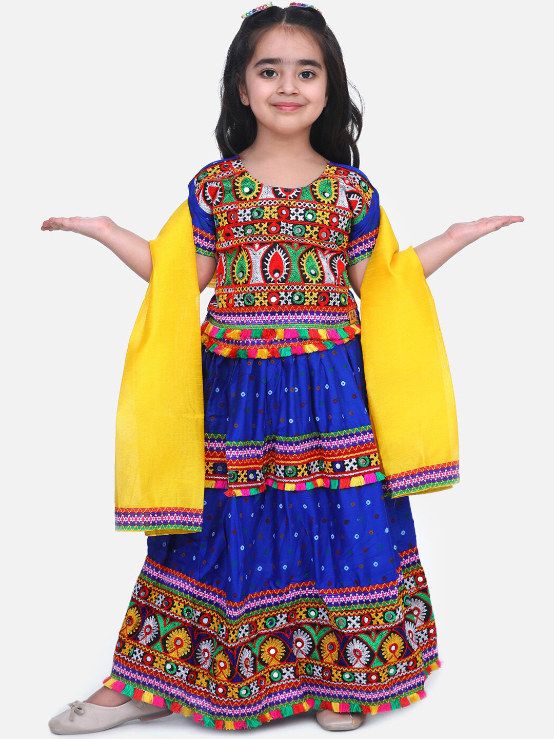 

BownBee Girls Blue & Yellow Embroidered Ready to Wear Lehenga & Blouse with Dupatta