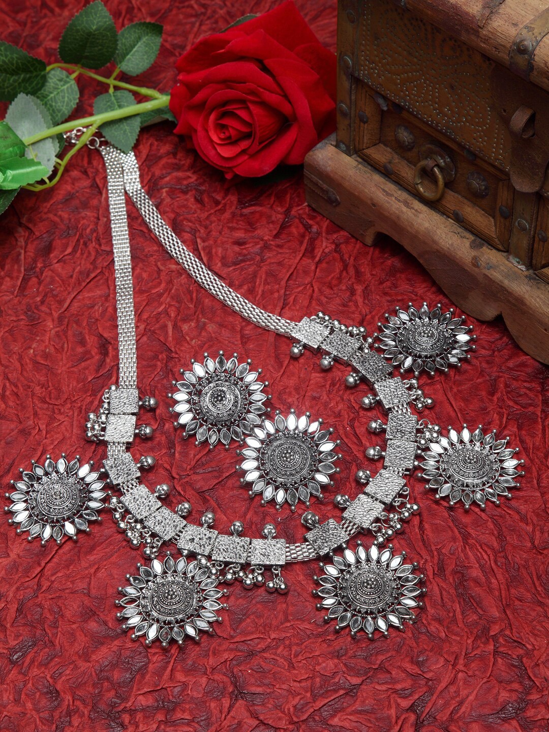 

Moedbuille Oxidised Silver-Plated Floral Handcrafted Jewellery Set
