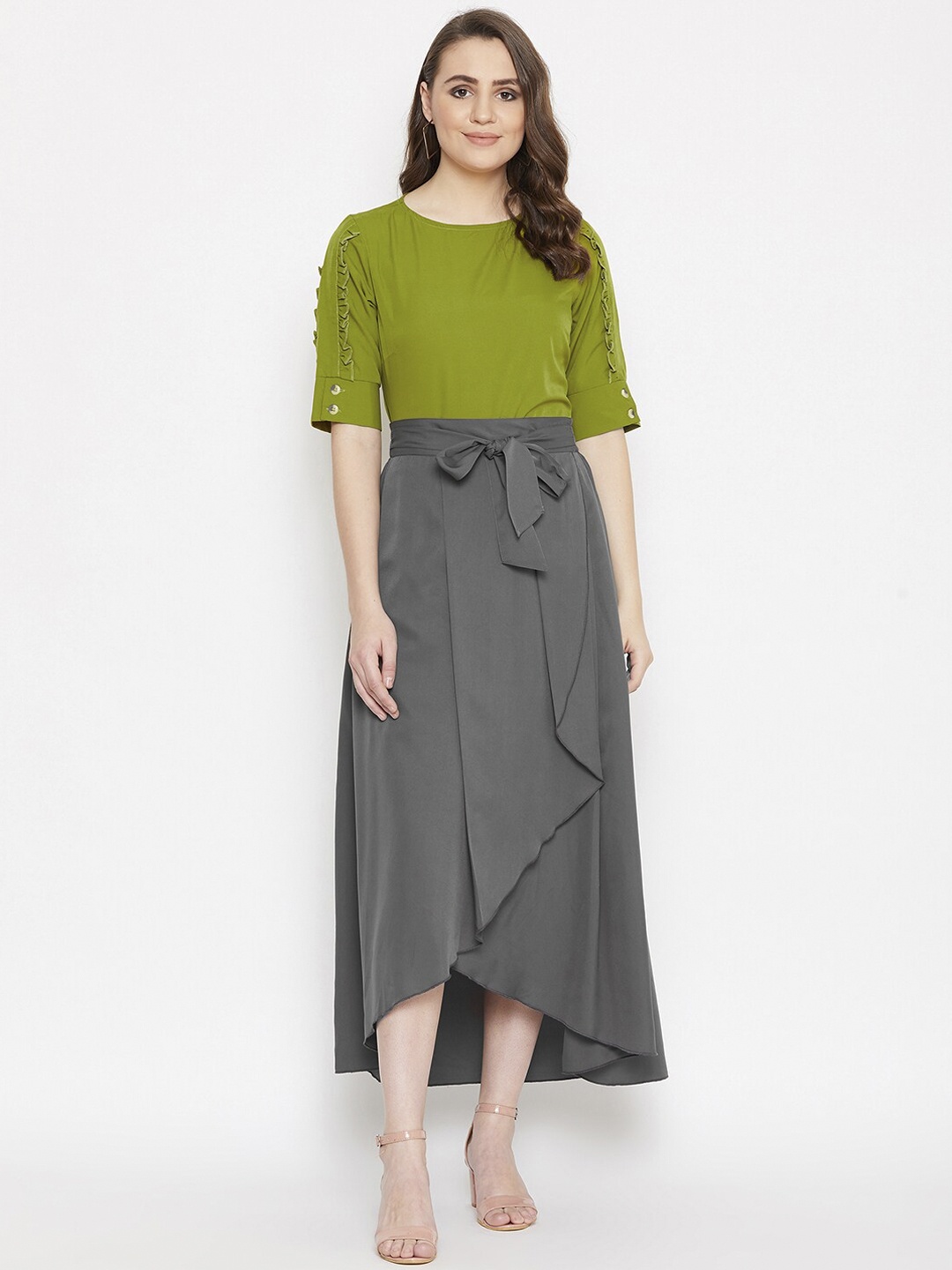 

Bitterlime Women Green & Charcoal Grey Solid Top with Skirt