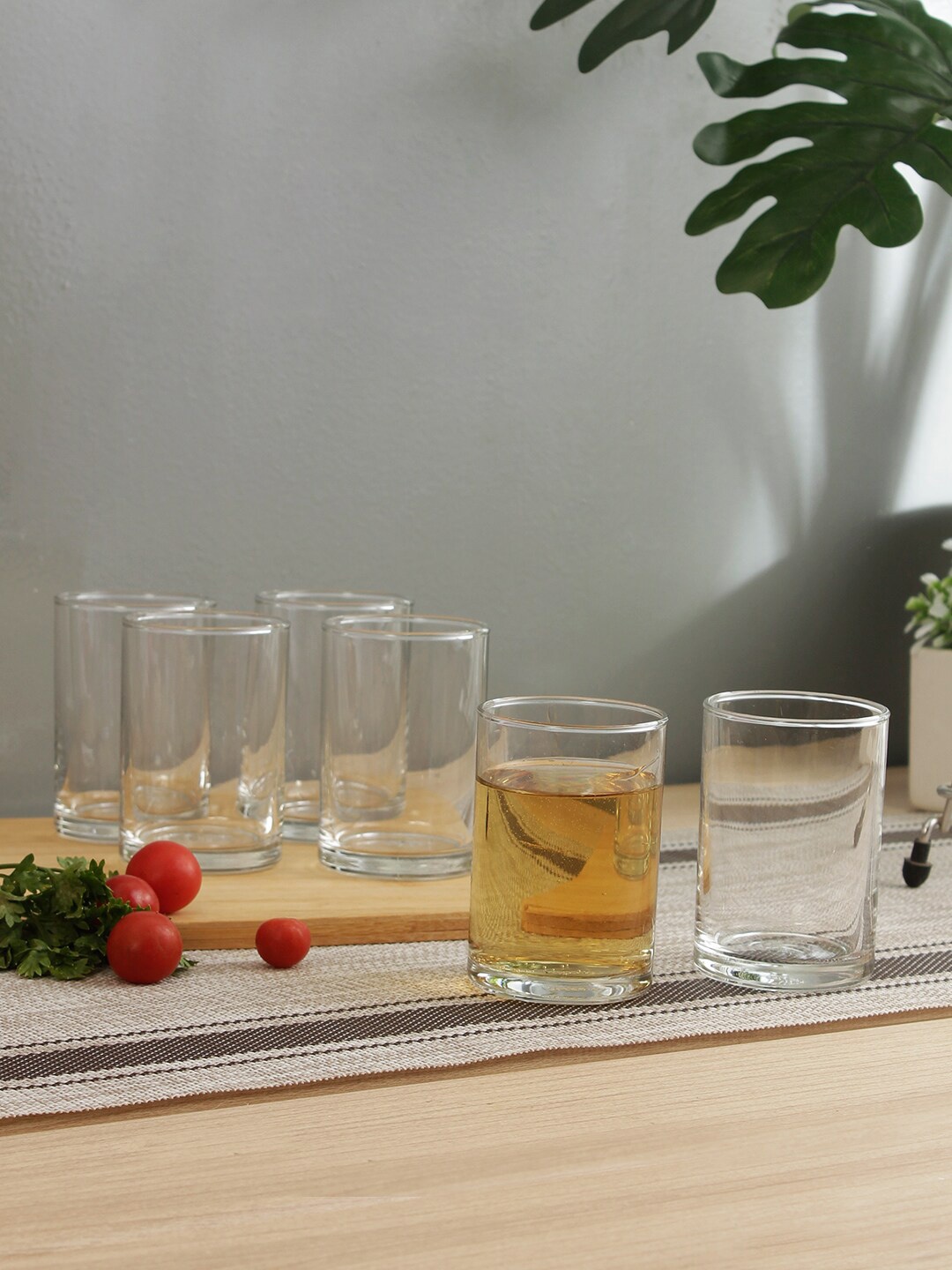 Ocean Set Of 6 Transparent Solid Fine Line Glasses