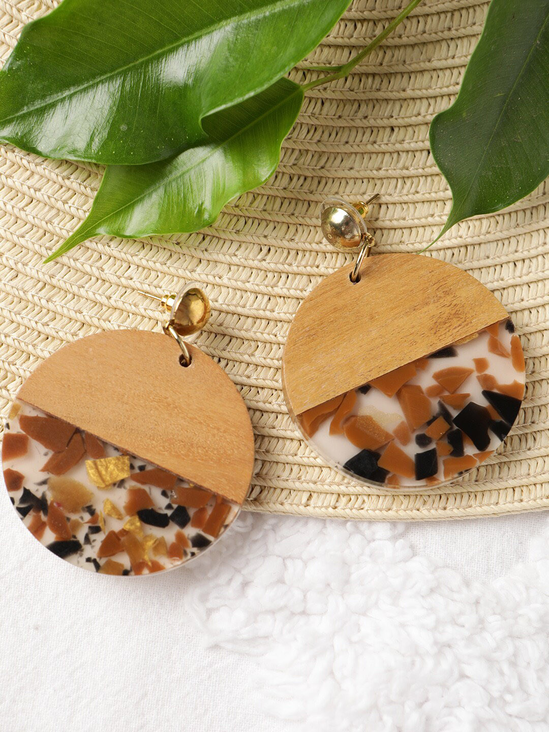 

STREET 9 Tan Circular Drop Earrings