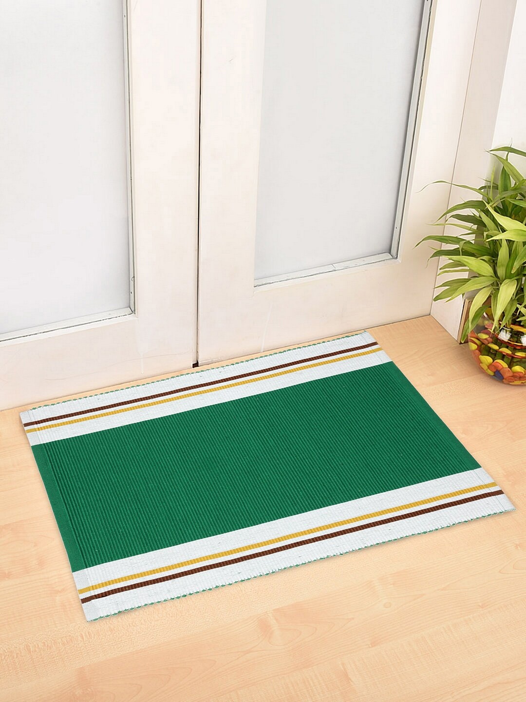 

KLOTTHE Set Of 2 Green & White Striped Anti-Skid Doormats