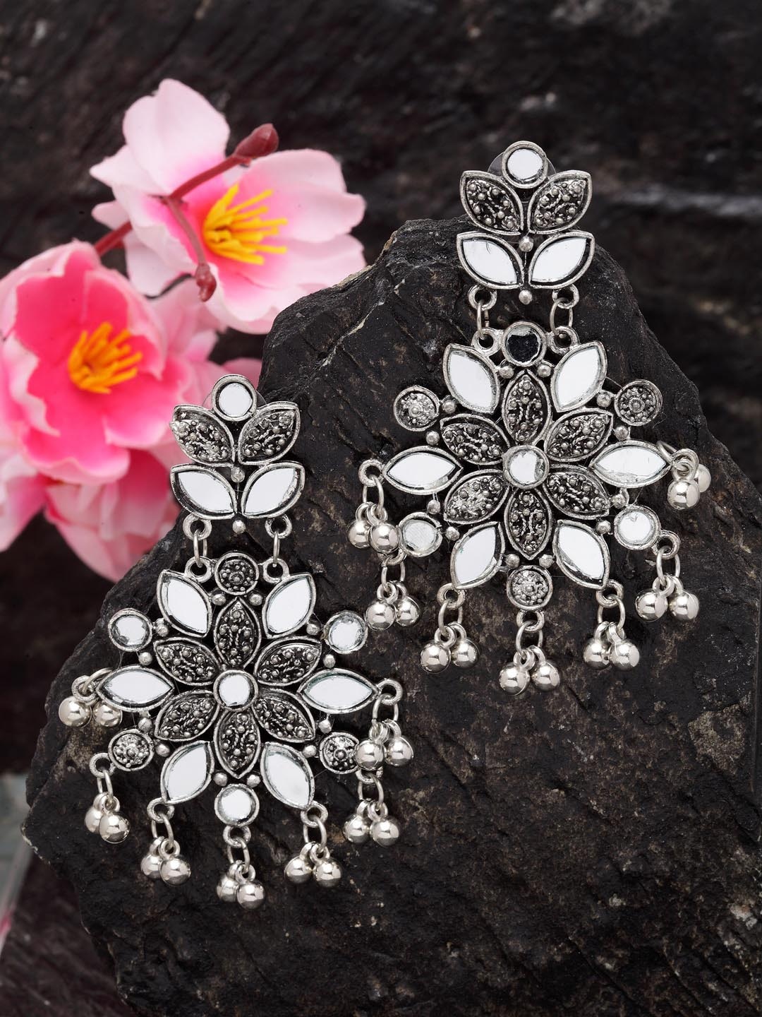

Moedbuille Brass-Plated & Silver-Toned Floral Drop Earrings