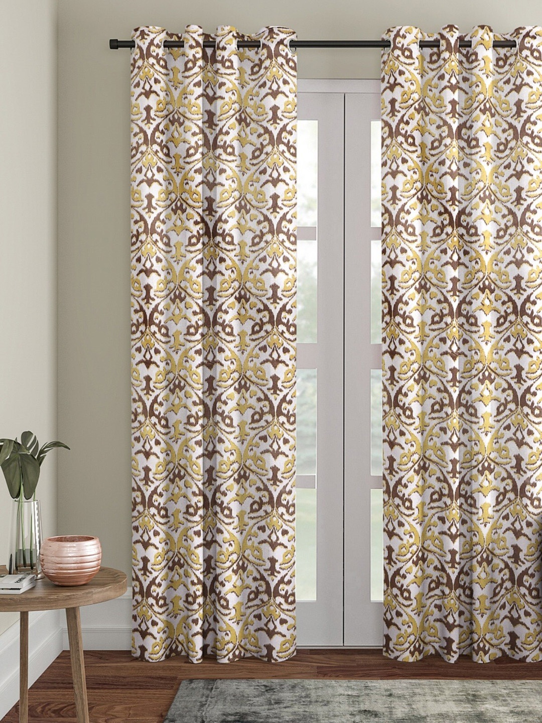 

ROMEE Off-White & Yellow Single Room Darkening Door Curtain