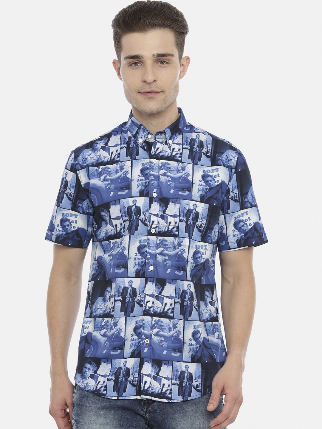 

Bene Kleed Men Blue & White Regular Fit Printed Casual Shirt