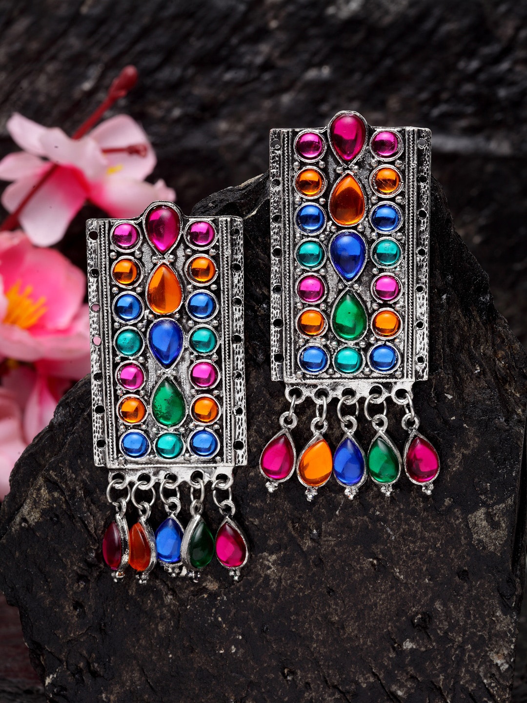 

Moedbuille Silver-Toned Square Drop Earrings