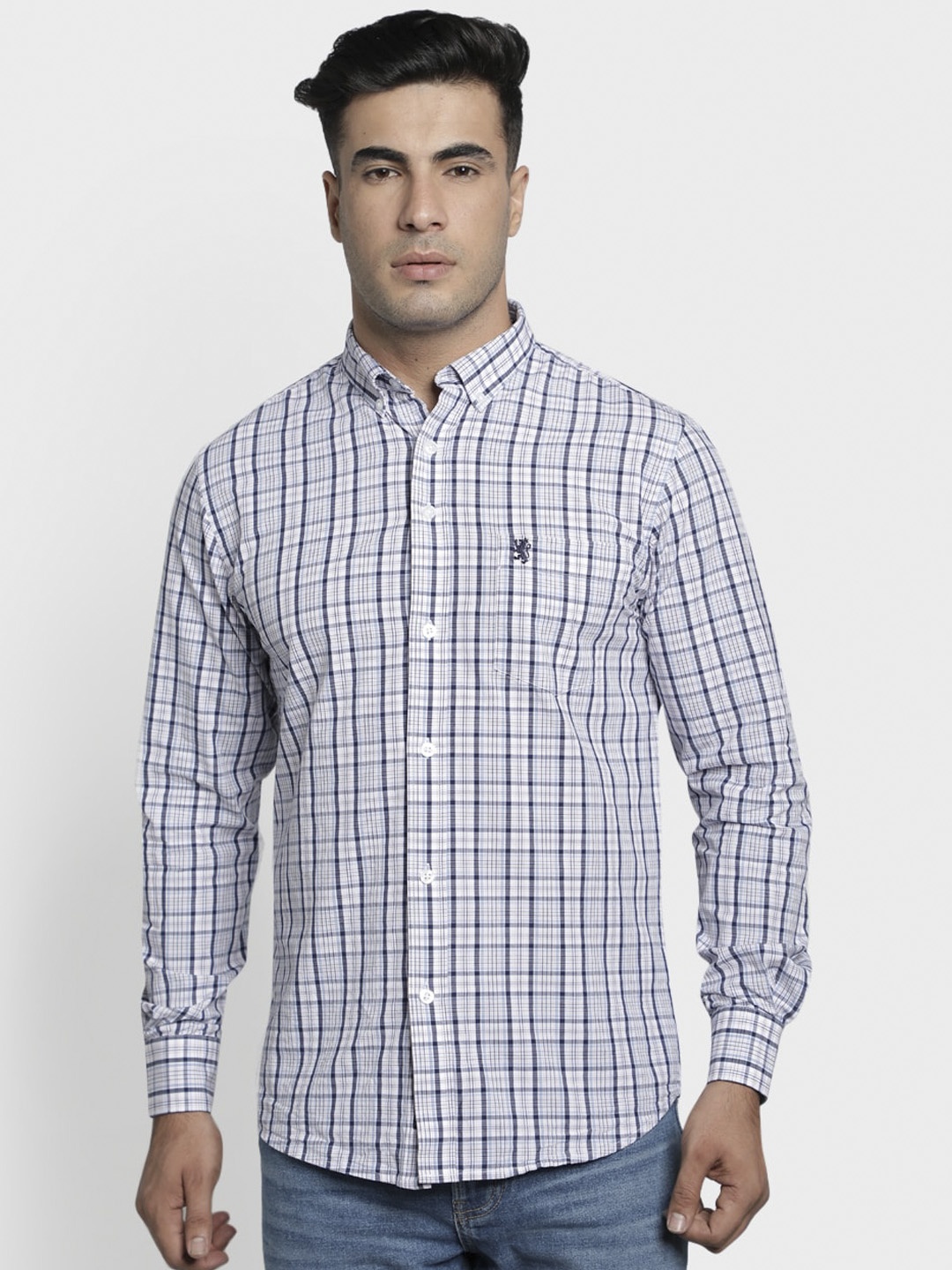 

Red Tape Men Navy Blue & White Regular Fit Checked Casual Shirt