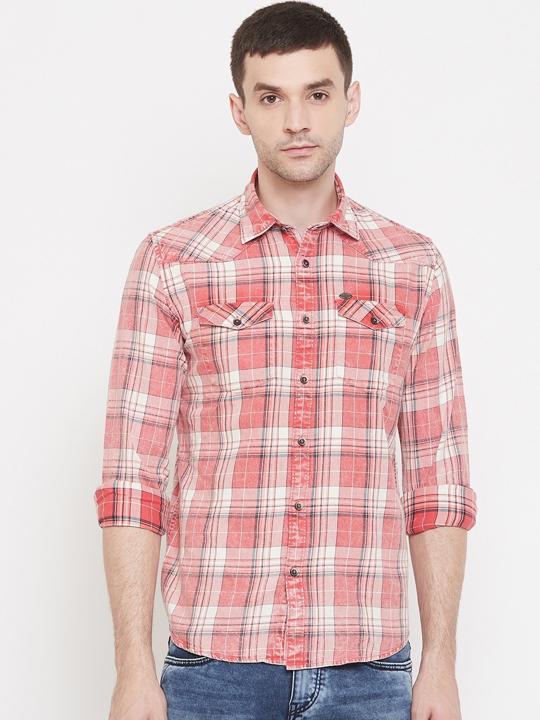 

Crimsoune Club Men Pink & Red Slim Fit Checked Casual Shirt