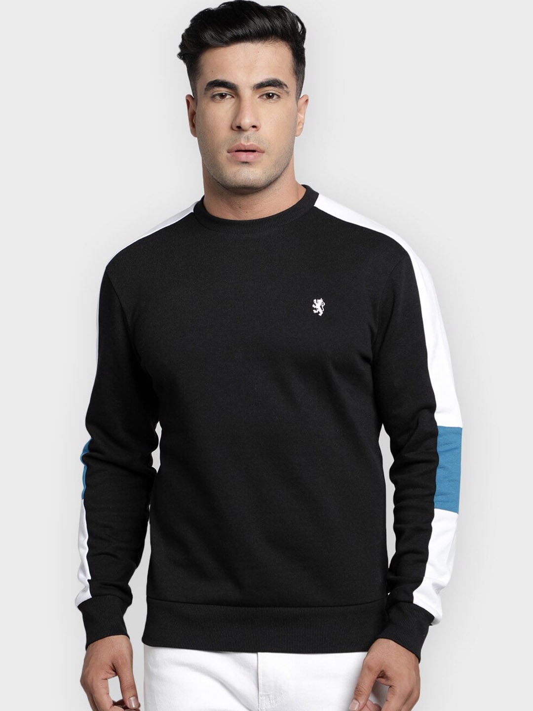 

Red Tape Men Black & White Solid Sweatshirt