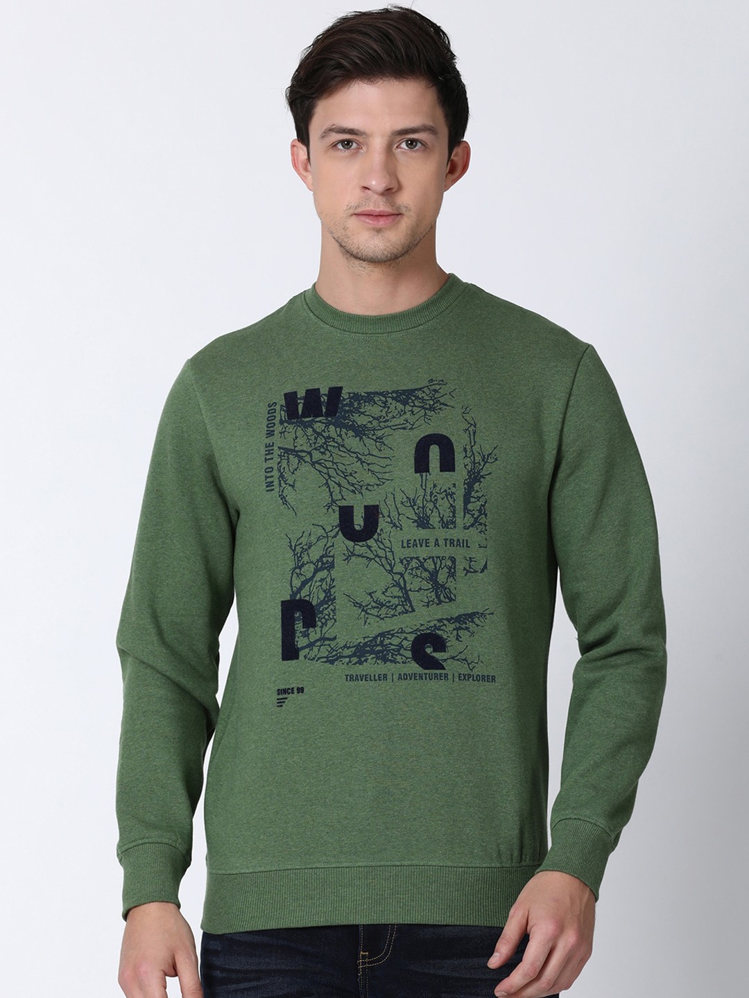 

t-base Men Green & Black Printed Sweatshirt