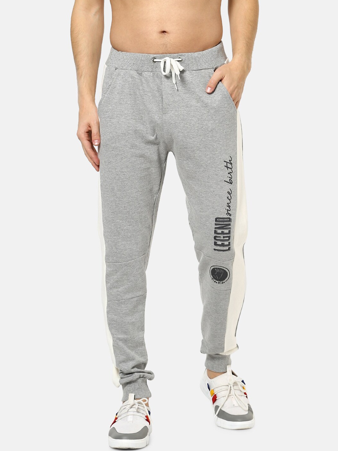 

FIDO DIDO Men Grey Melange & Off-White Colourblocked Slim-Fit Joggers