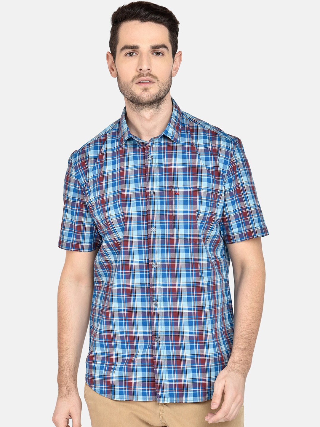 

Basics Men Blue Slim Fit Checked Casual Shirt