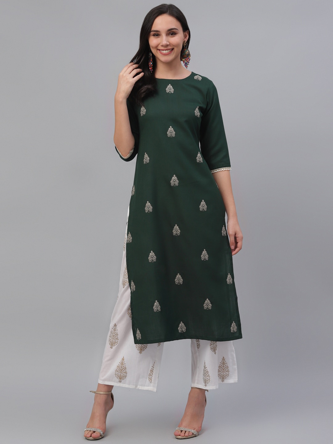 

Libas Women Green & Gold-Coloured Floral Embroidered Straight Kurta