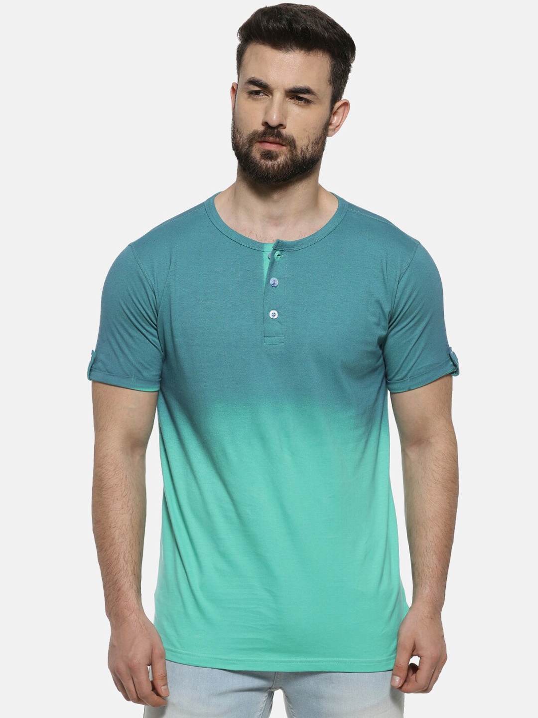 Campus Sutra Men Green Solid Henley Neck T-shirt