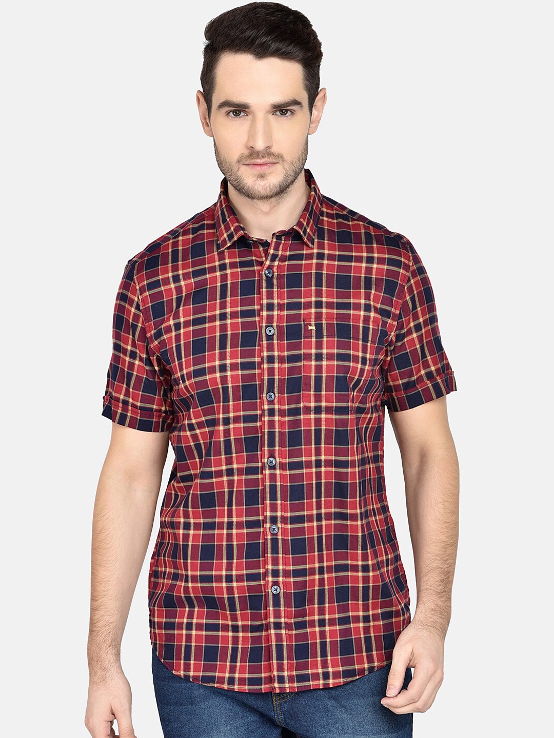 

Basics Men Red & Navy Blue Slim Fit Checked Casual Shirt