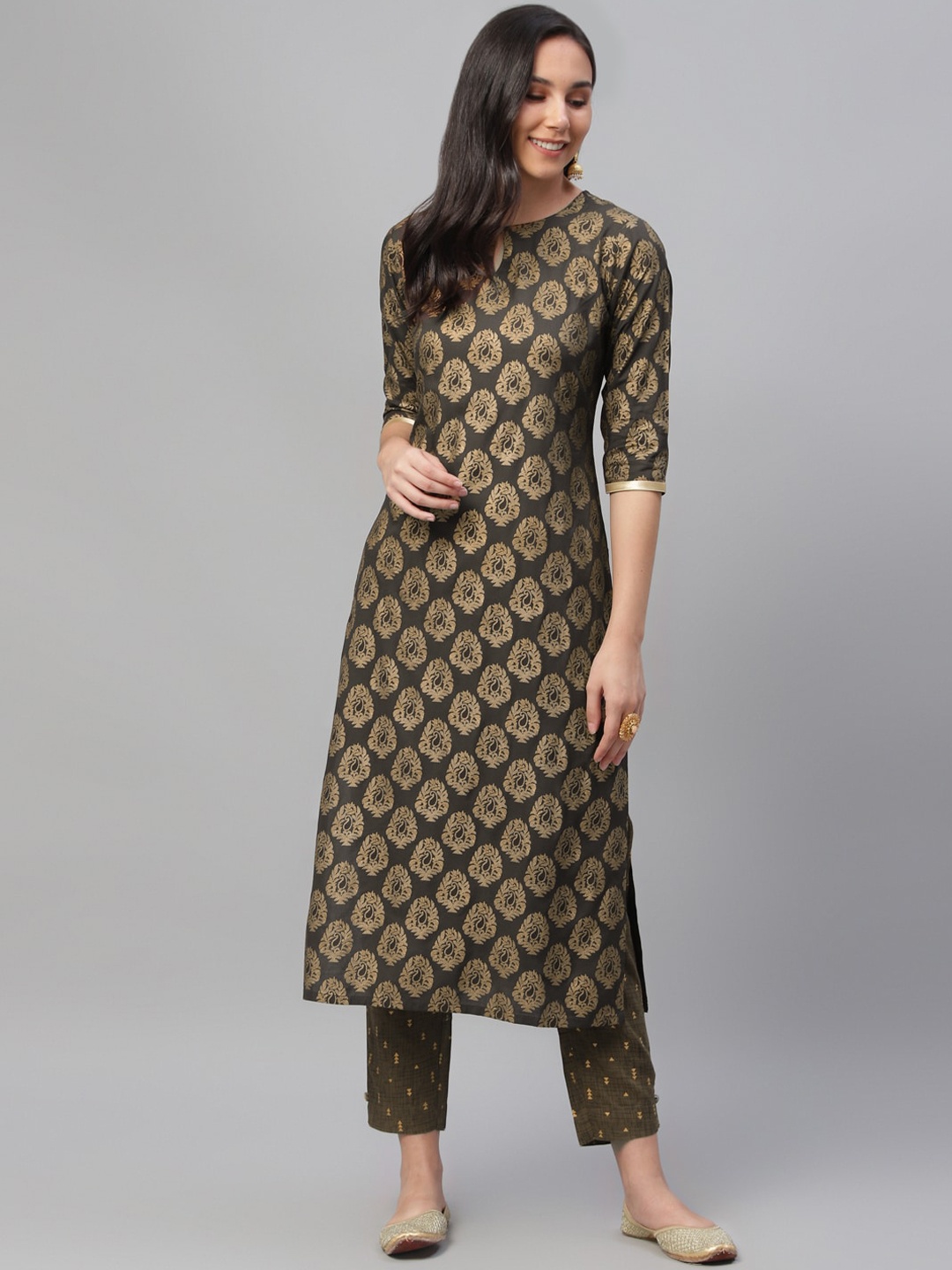 

Libas Women Grey & Gold-Toned Printed Straight Kurta