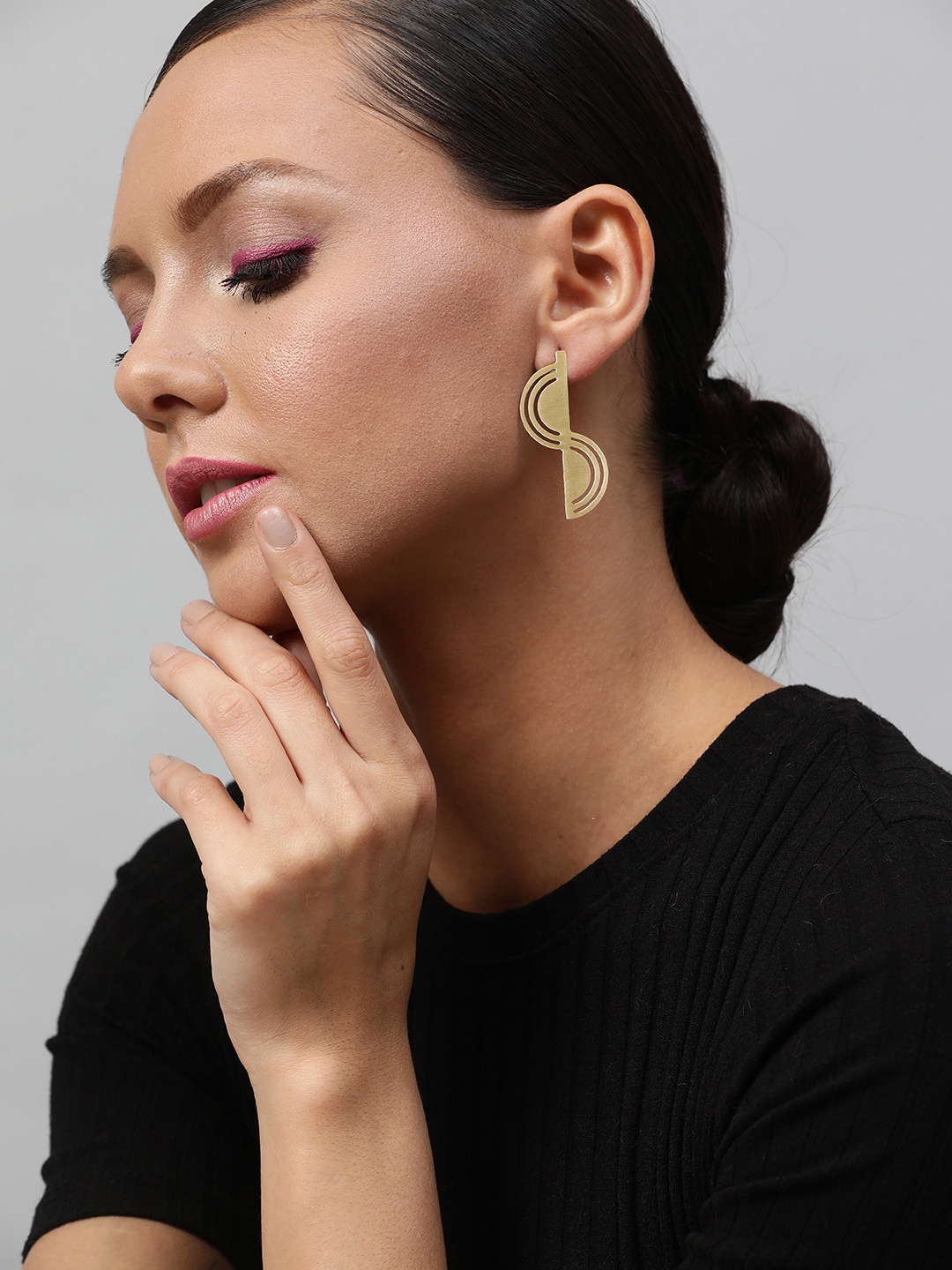 

STREET 9 Gold-Toned Quirky Drop Earrings