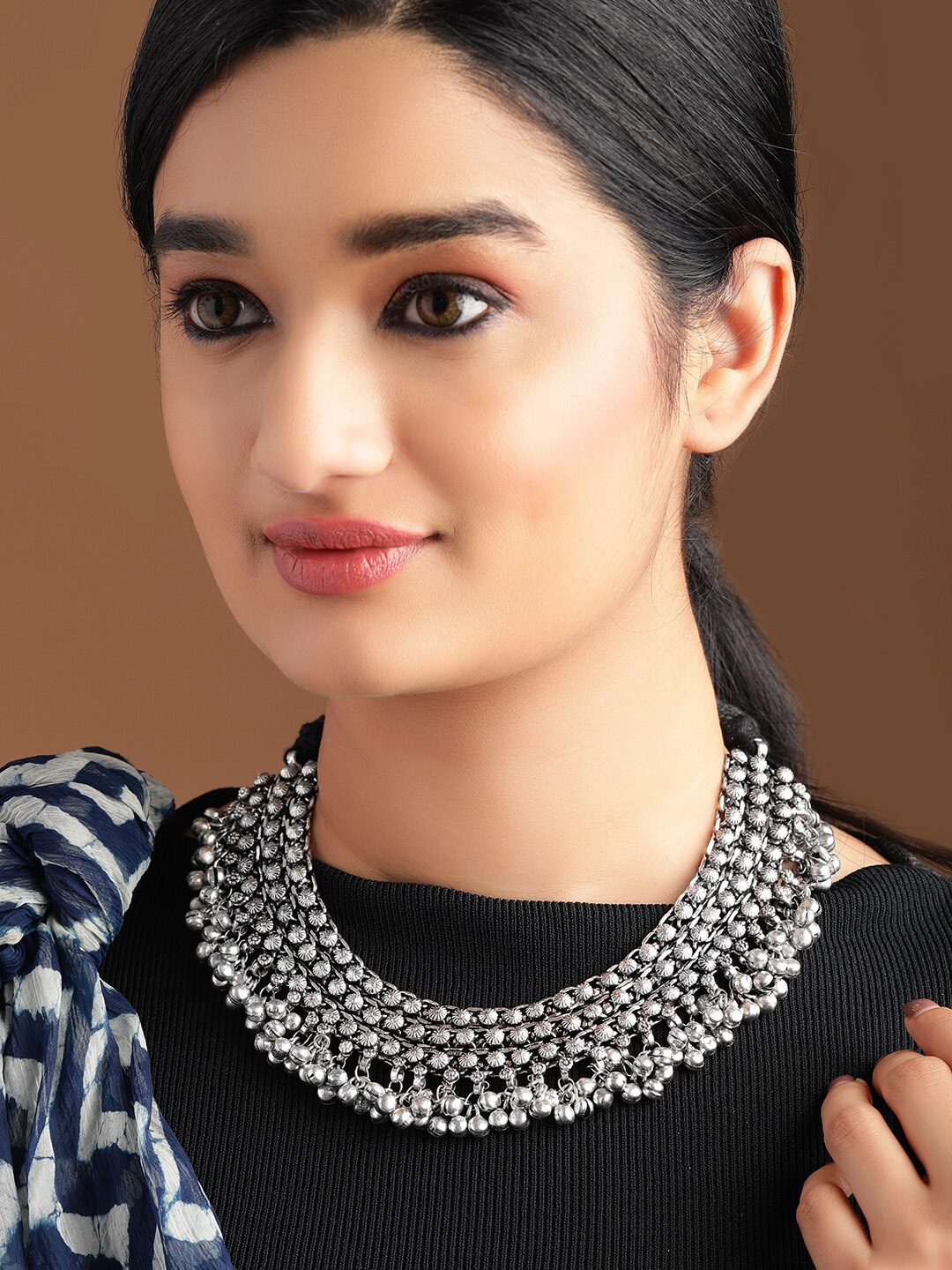 

Rubans Silver Plated Handcrafted Oxidised Necklace