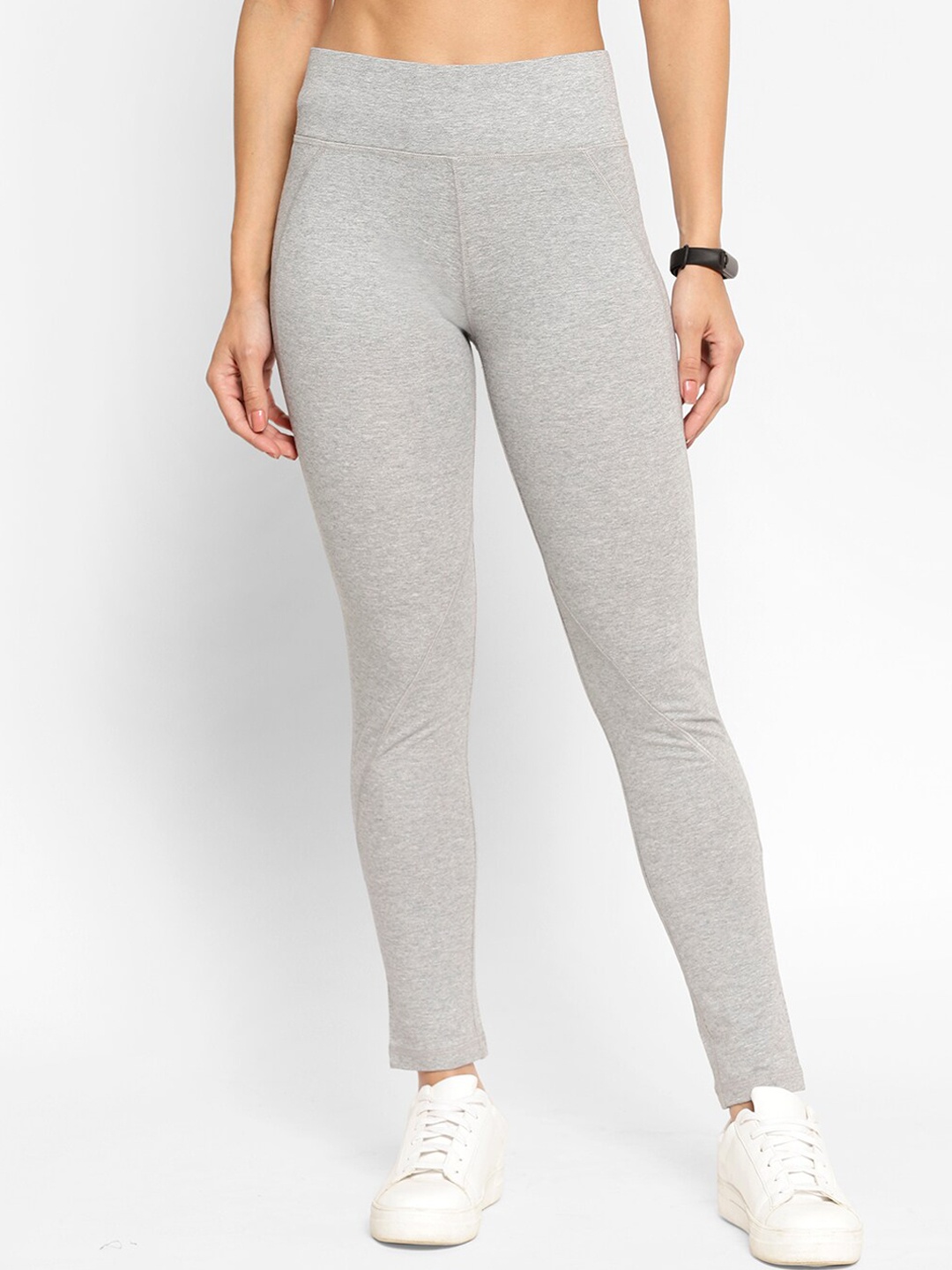 

SAPPER Women Grey Solid Slim-Fit Track Pants