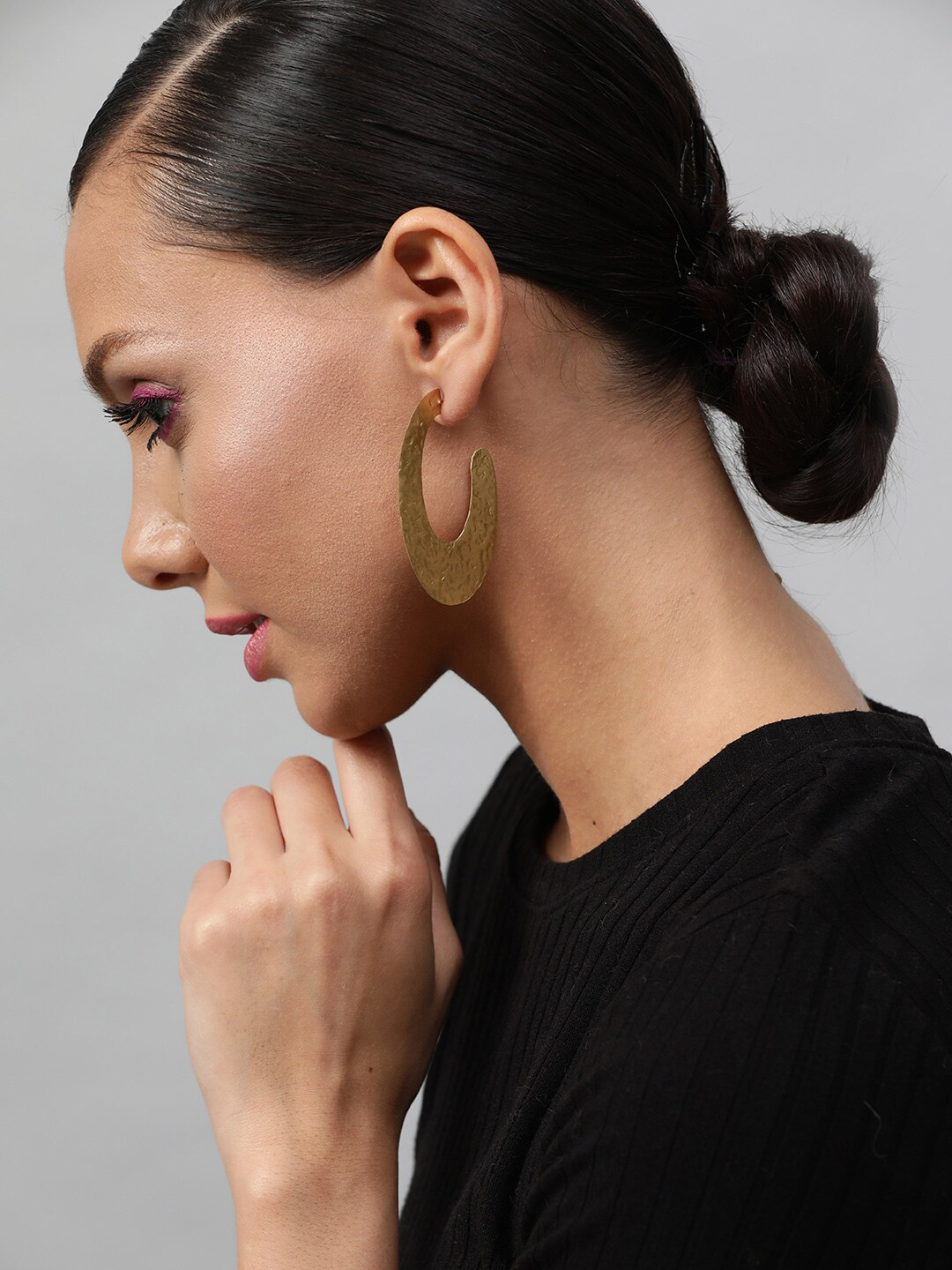 

STREET 9 Gold-Plated Oval Drop Earrings