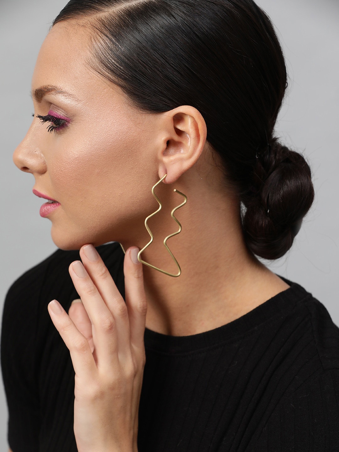 

STREET 9 Gold-Plated Quirky Drop Earrings