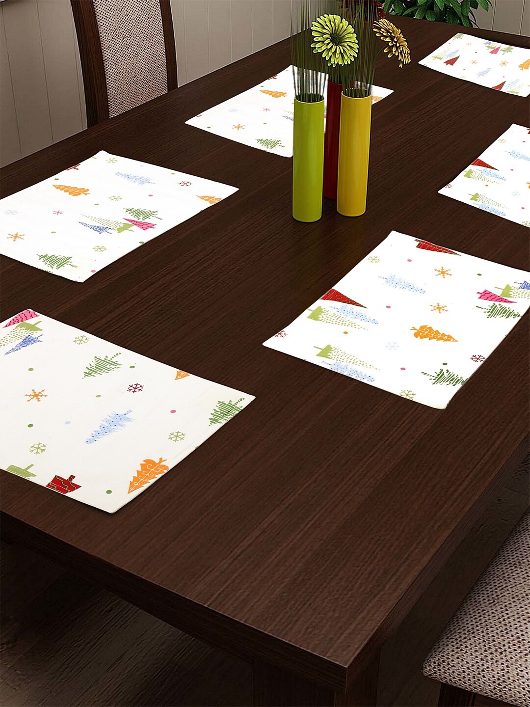 

KLOTTHE Set Of 6 White Printed Table Mats