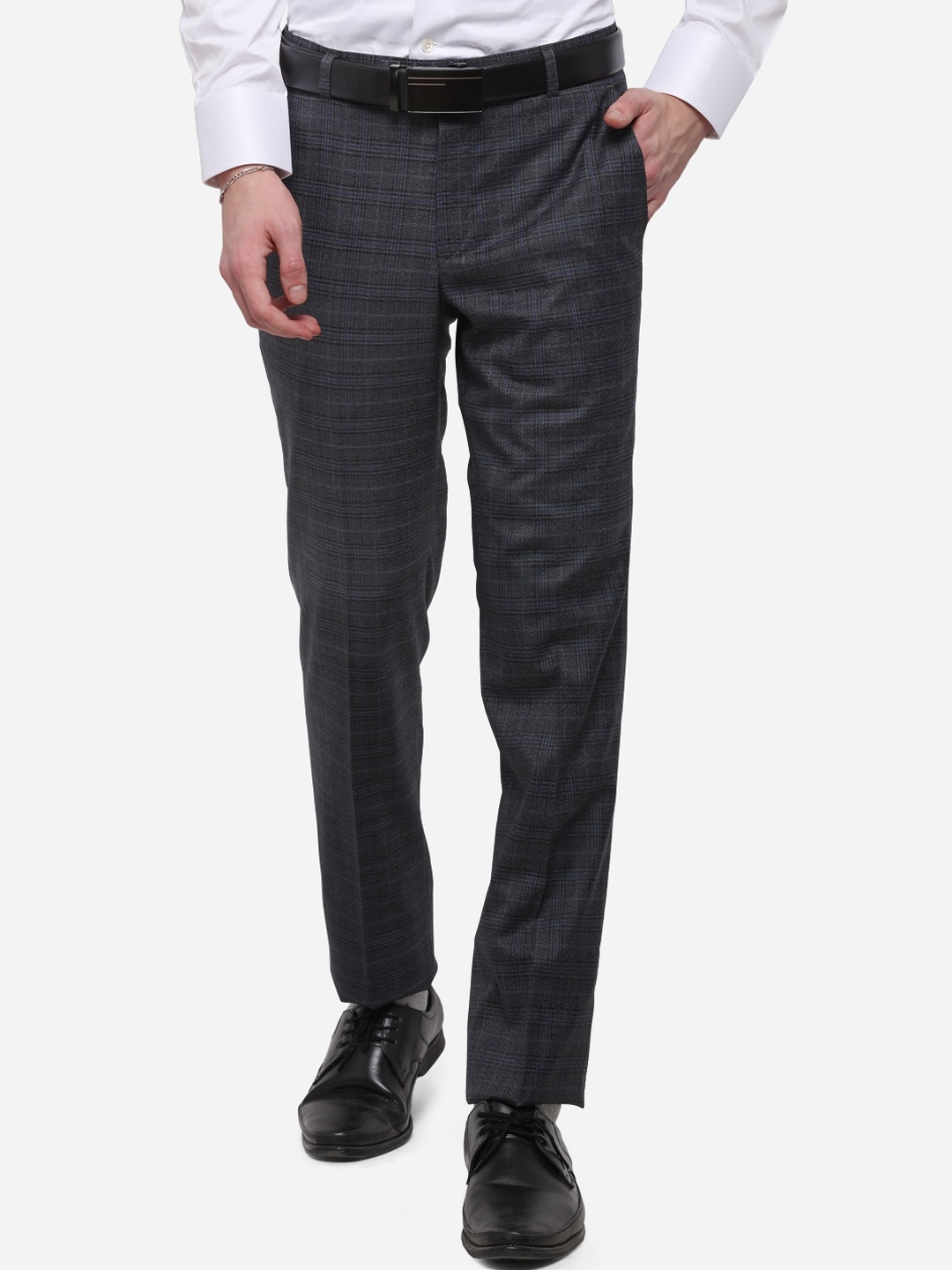 

METAL Men Charcoal Grey Slim Fit Checked Formal Trousers