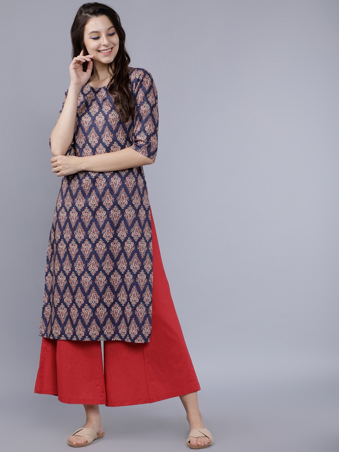

Vishudh Women Navy Blue Printed Straight Kurta