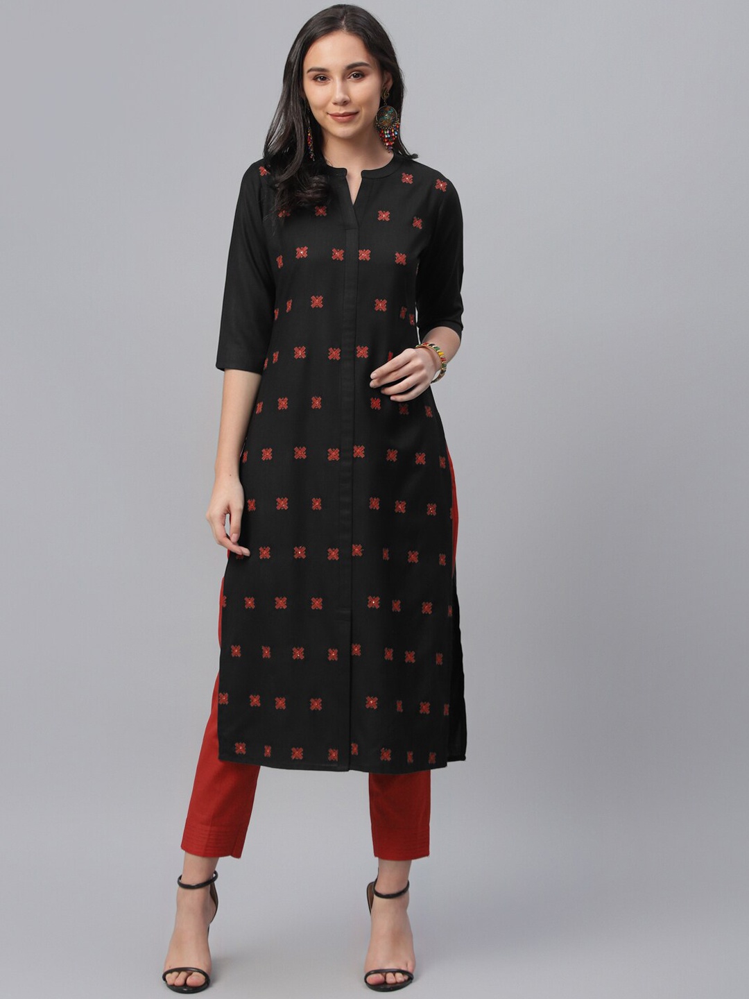 Libas Women Black Embroidered Straight Kurta