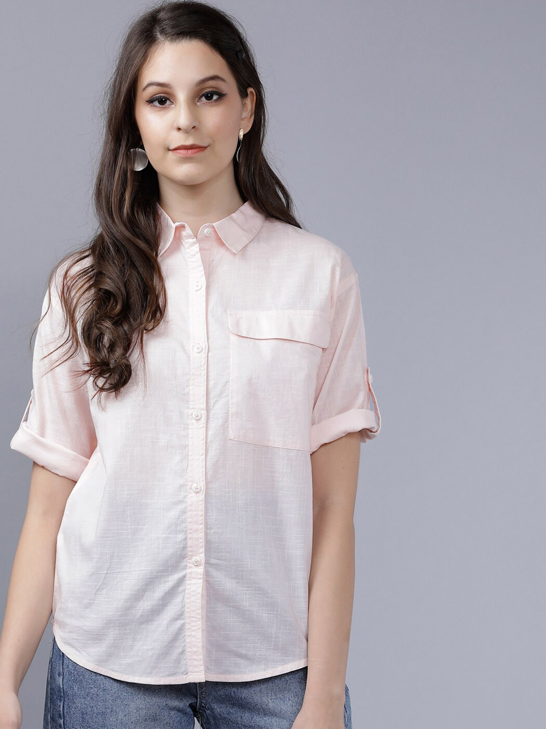 

Tokyo Talkies Women Peach-Coloured Regular Fit Solid Casual Shirt