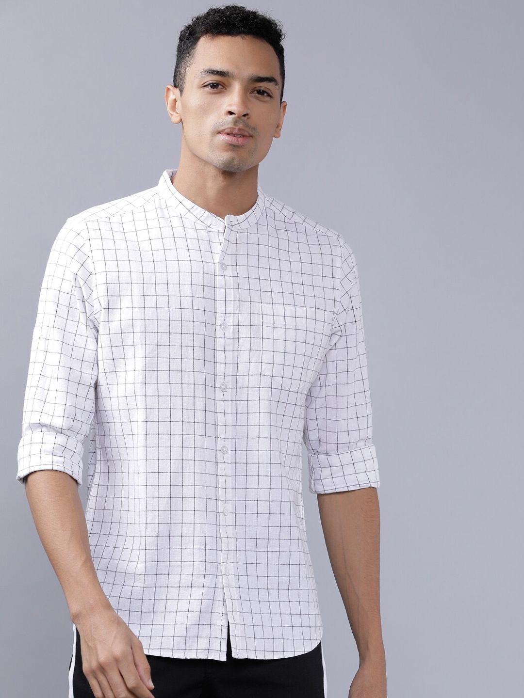 

HIGHLANDER Men White Slim Fit Checked Cotton Linen Casual Shirt