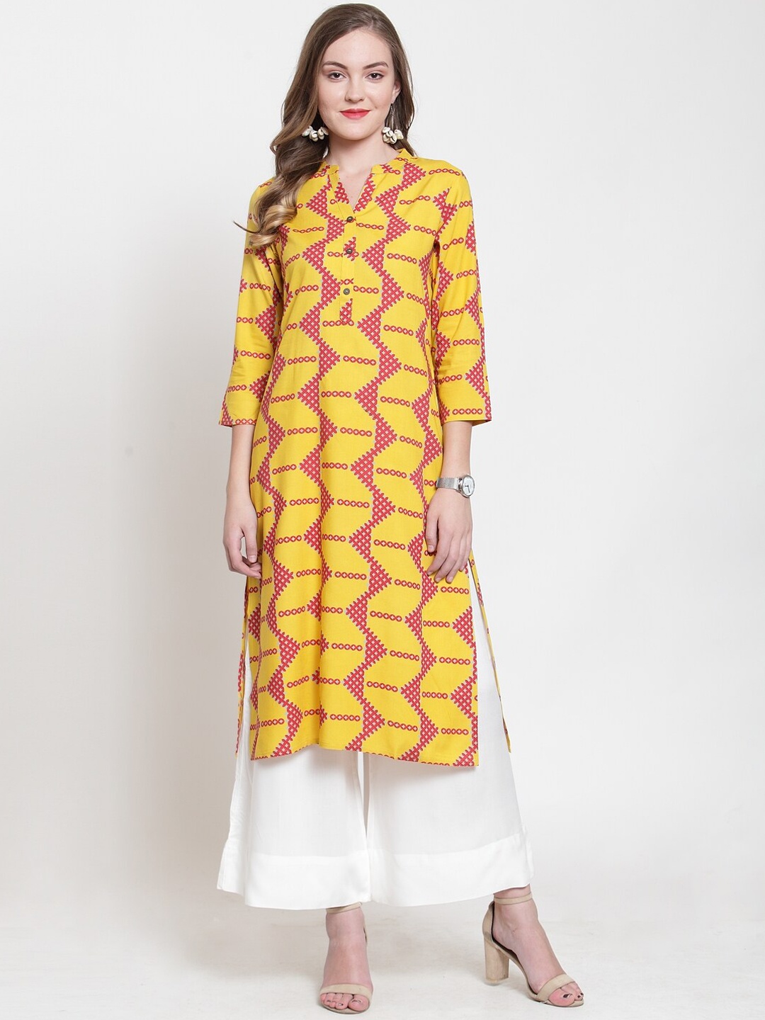 

KSUT Women Yellow Printed Straight Kurta