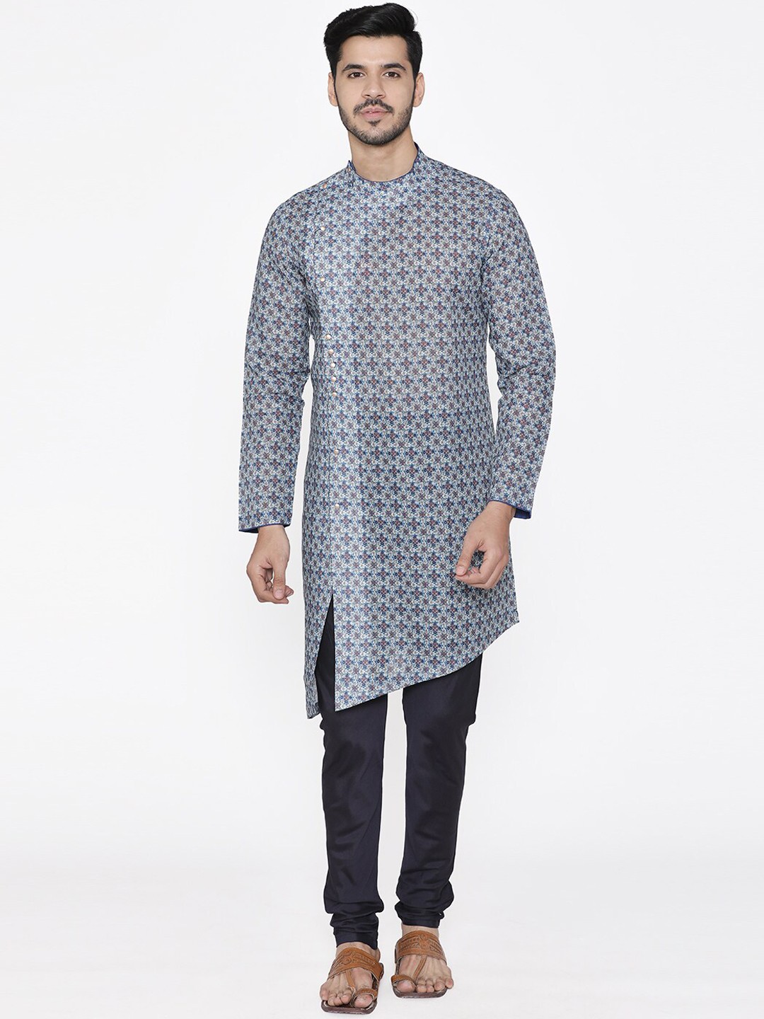 

Manyavar Men Blue & White Printed Straight Kurta