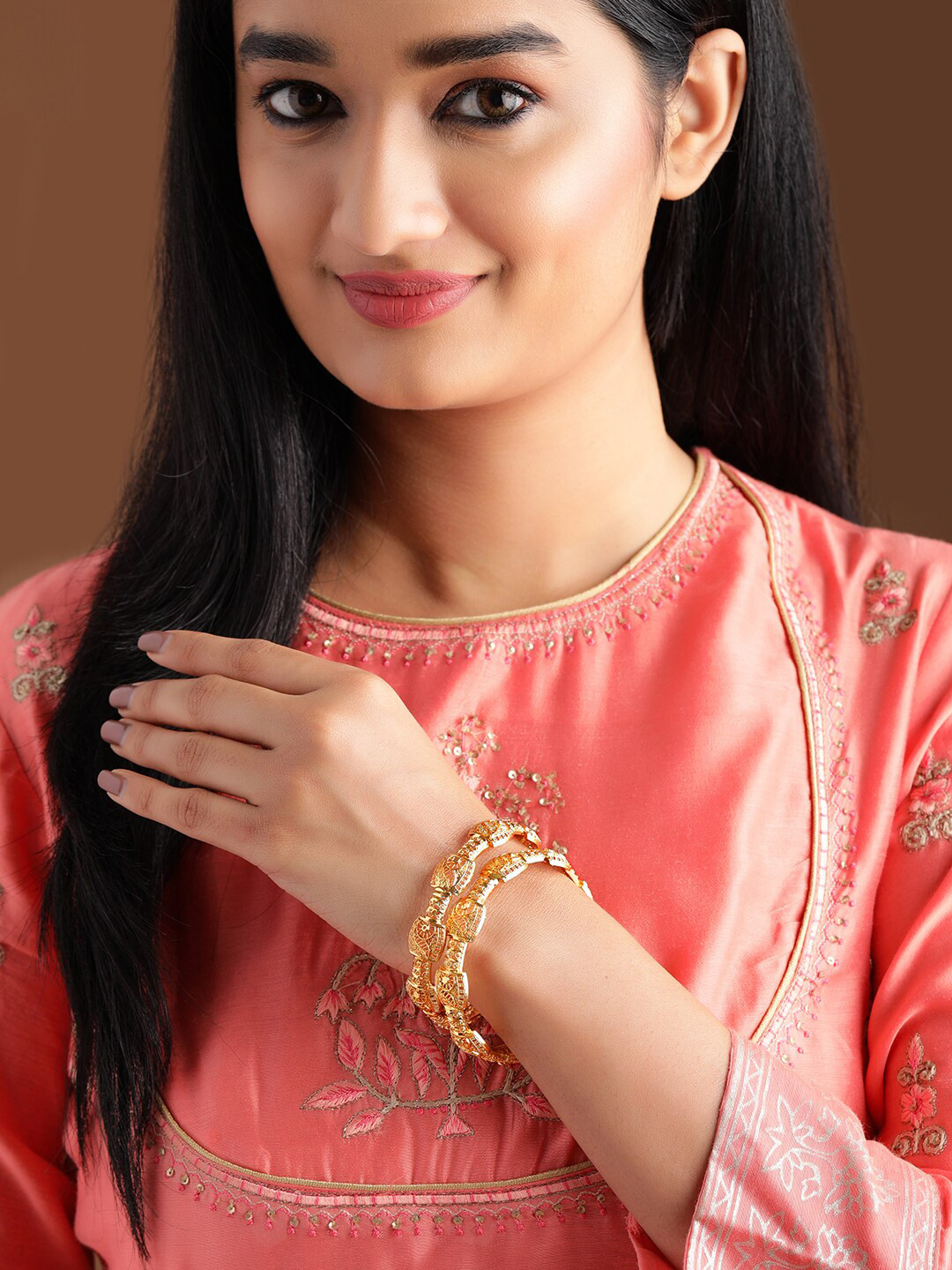 

Rubans Set of 2 22KT Gold-Plated Handcrafted Bangles