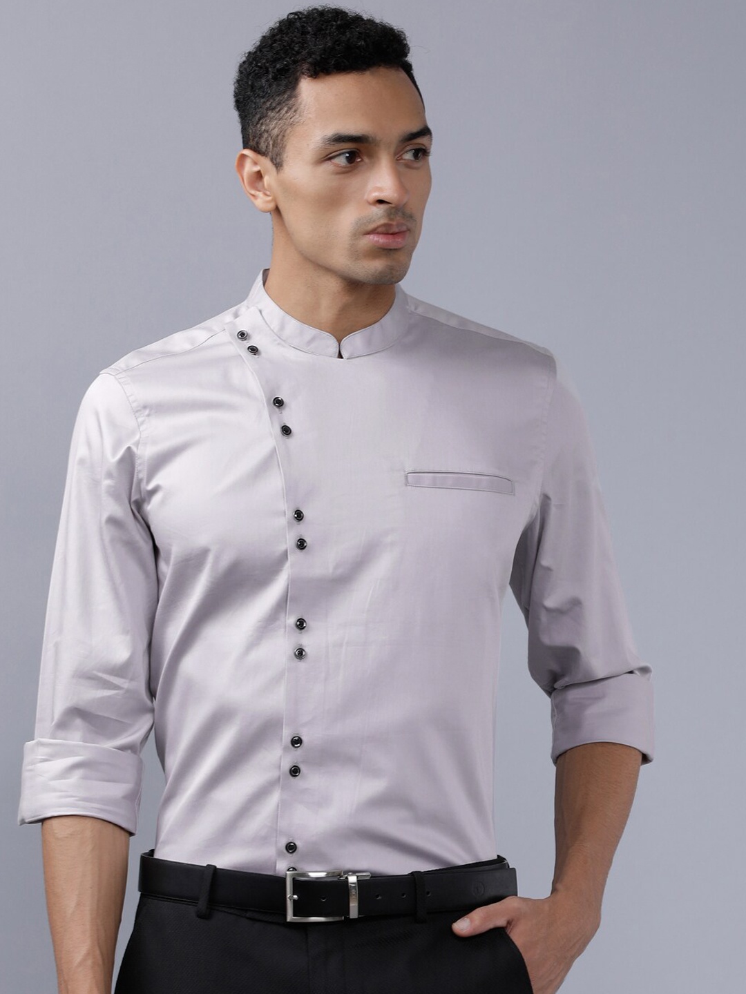 

HIGHLANDER Men Grey Slim Fit Solid Party Shirt