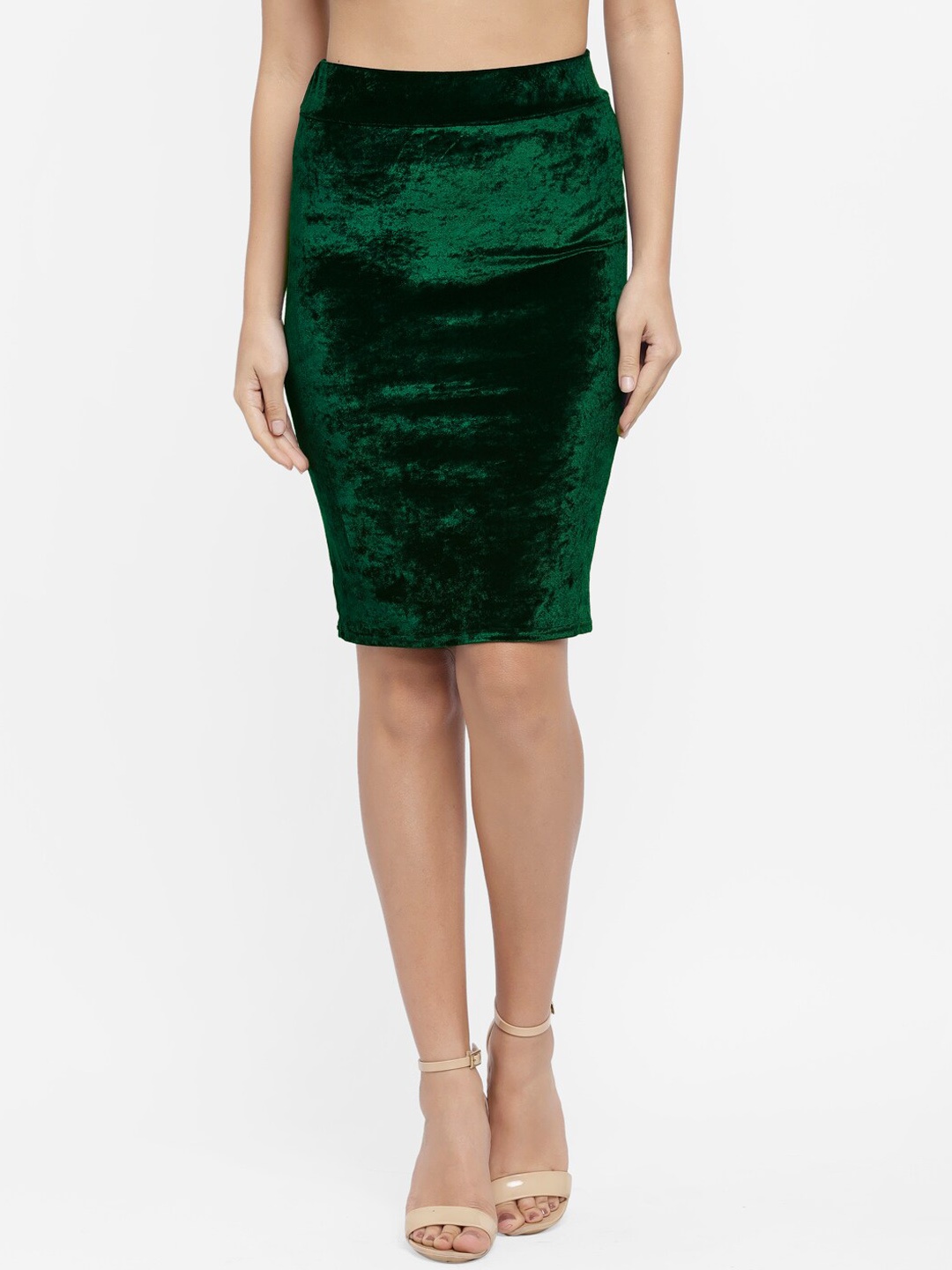 N-Gal Women Green Solid Pencil High Rise Velvet Skirt