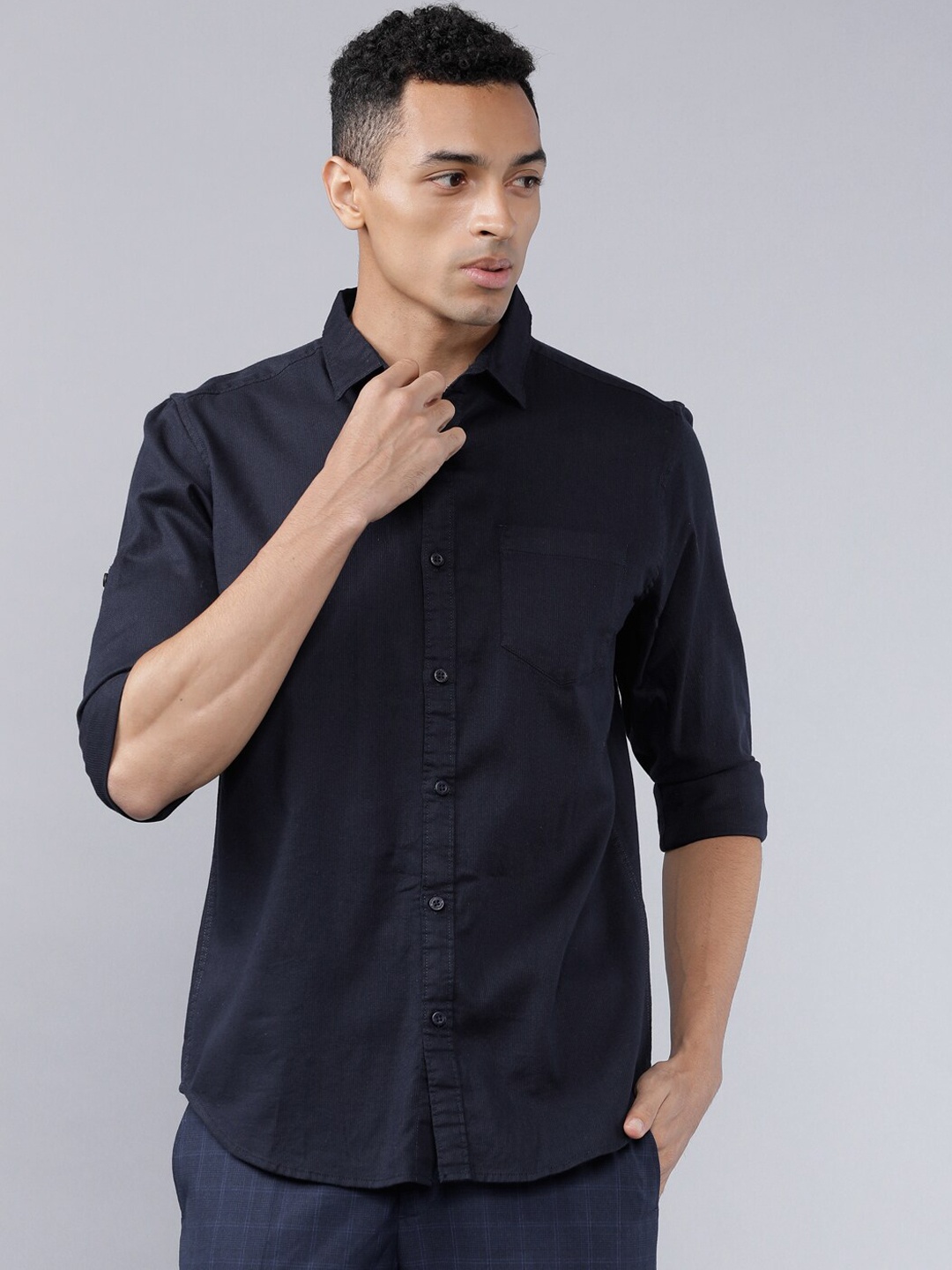 

HIGHLANDER Men Slim Fit Cotton Casual Shirt, Navy blue