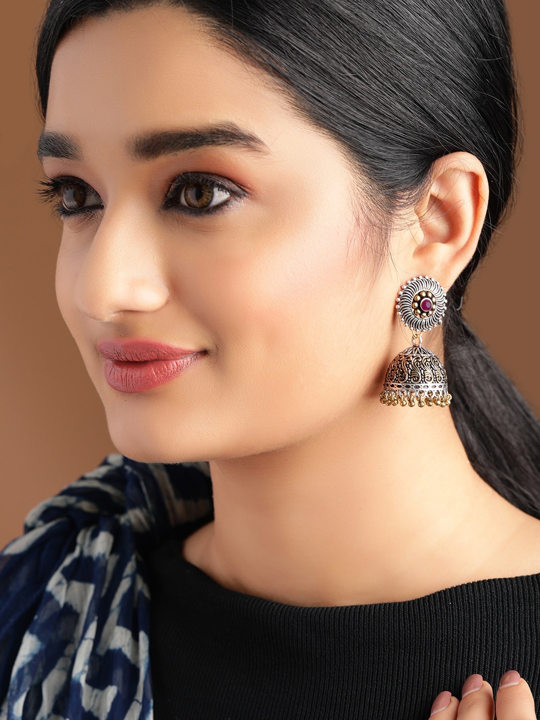 

Rubans Silver-Plated & Gold-Toned Handcrafted Oxidised Dome Shaped Jhumkas