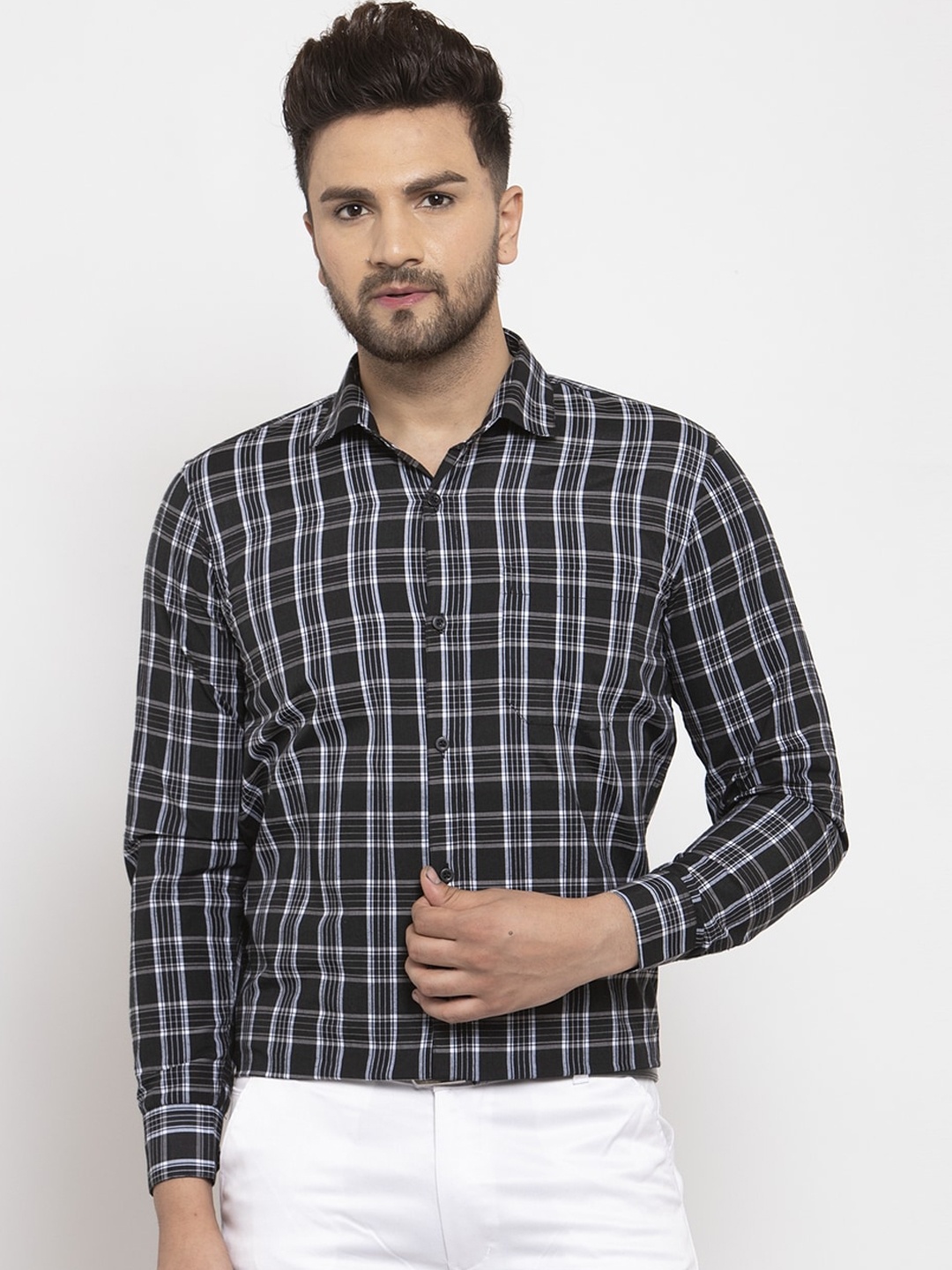 

JAINISH Men Black & White Regular Fit Checked Formal Shirt