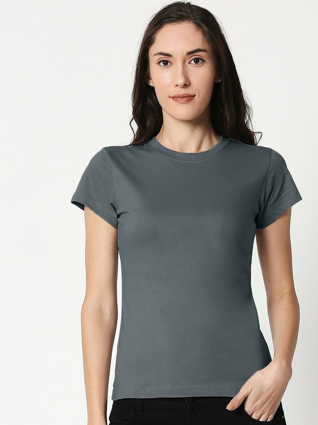 

Bewakoof Women Grey Solid Round Neck T-shirt