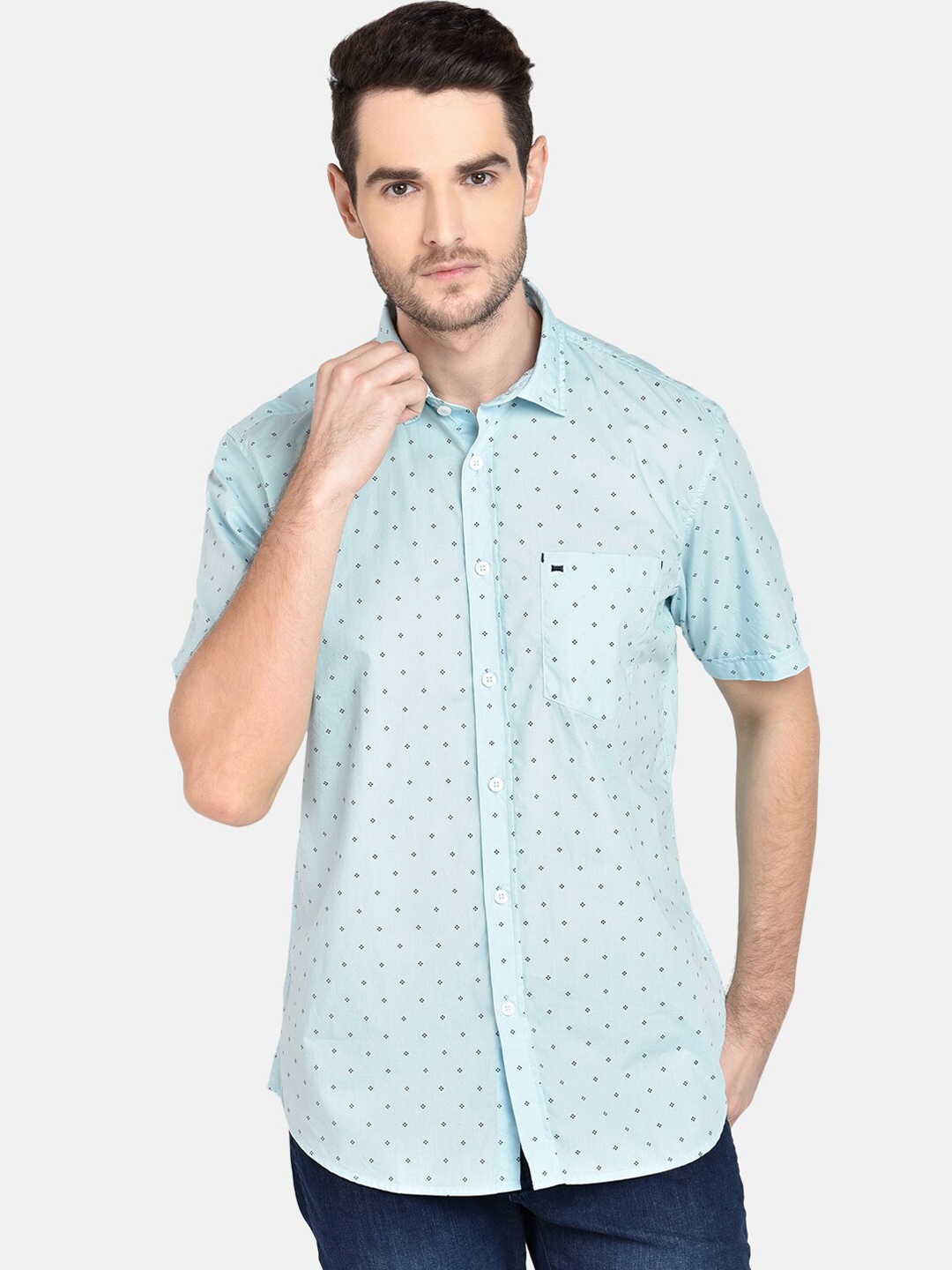 

Basics Men Blue Slim Fit Printed Casual Shirt